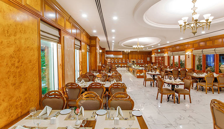 grand-excelsior-restaurent